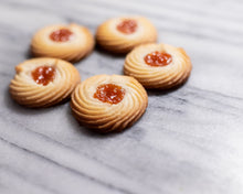 Load image into Gallery viewer, GUAVA Puree Mix - 1 Lt
